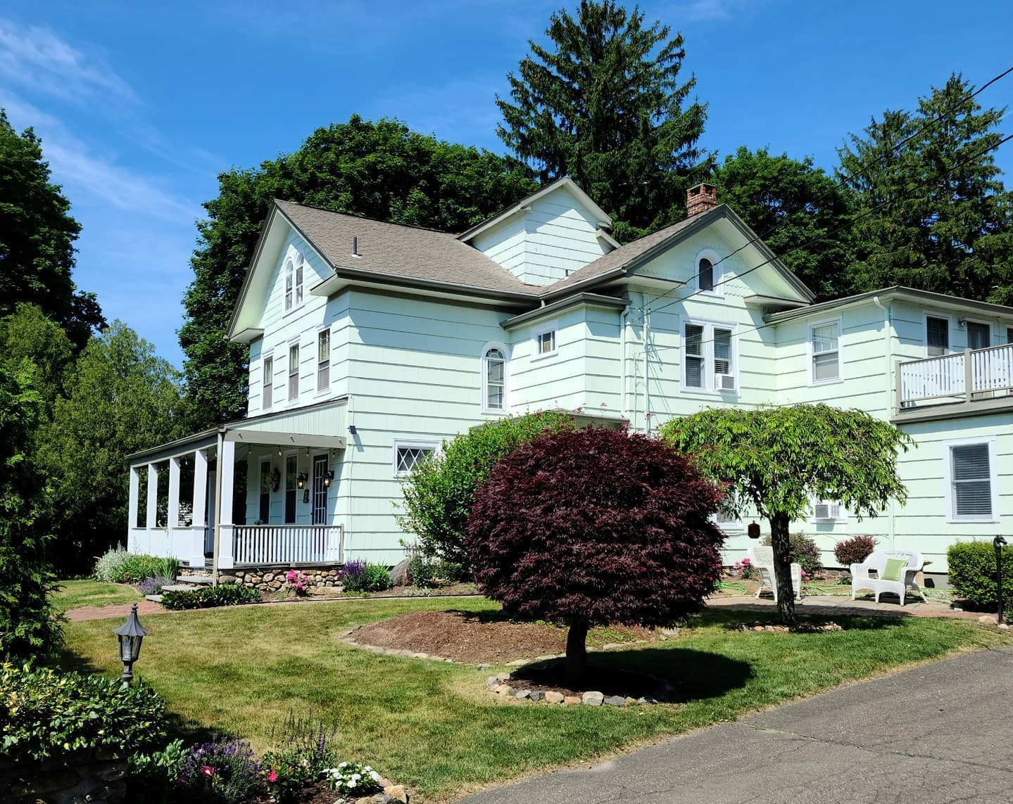 Westbrook Inn Bed & Breakfast Visit CT